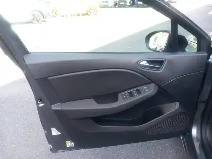 Photo 26 Renault Clio Gén. V (BJA) Ph2 Evolution 5