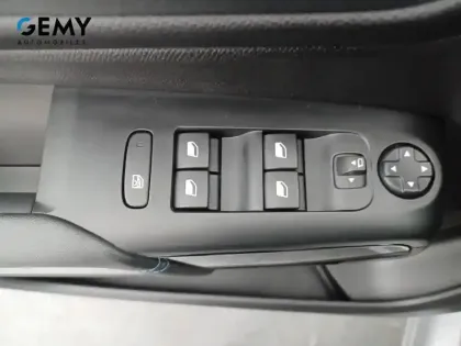 Photo 11 Citroën C5 aircross  Hybride Rechargeable 225 e-EAT8