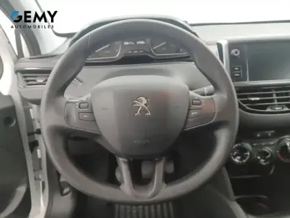 Photo 34 Peugeot 208  AFFAIRE BLUEHDI 100 S&S BVM5