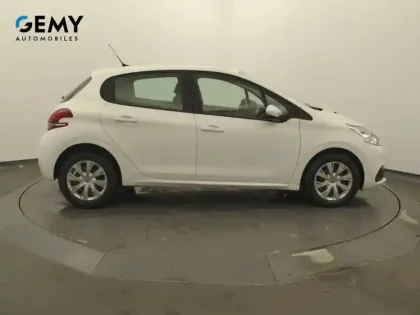 Photo 21 Peugeot 208  AFFAIRE BLUEHDI 100 S&S BVM5