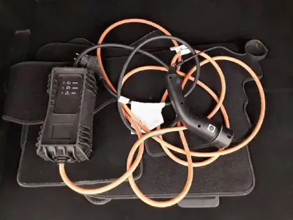 Photo 27 Peugeot 3008  Hybrid 225 e-EAT8