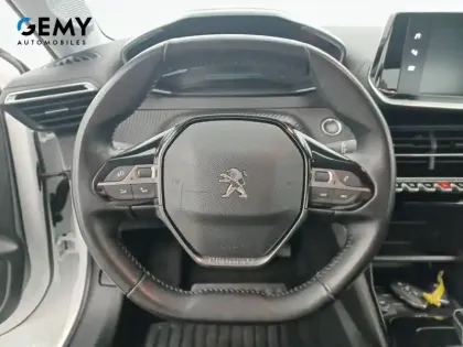 Photo 33 Peugeot 208  Electrique 50 kWh 136ch