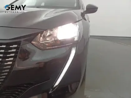 Photo 34 Peugeot 208  BlueHDi 100 S&S BVM6