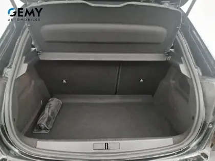 Photo 23 Peugeot 208  BlueHDi 100 S&S BVM6