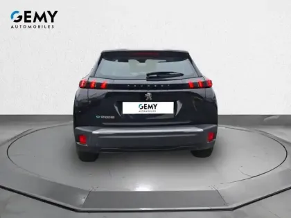 Photo 4 Peugeot 2008  Electrique 136 ch