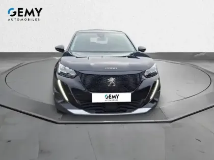 Photo 1 Peugeot 2008  Electrique 136 ch