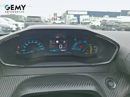 Photo 16 Peugeot 2008  Electrique 136 ch