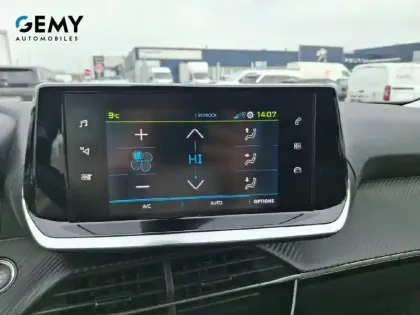 Photo 14 Peugeot 2008  Electrique 136 ch