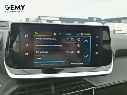 Photo 18 Peugeot 2008  Electrique 136 ch