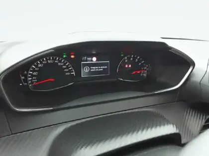 Photo 9 Peugeot 208  PureTech 75 S&S BVM5