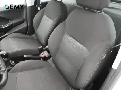 Photo 8 Peugeot 208  AFFAIRE BLUEHDI 100 S&S BVM5