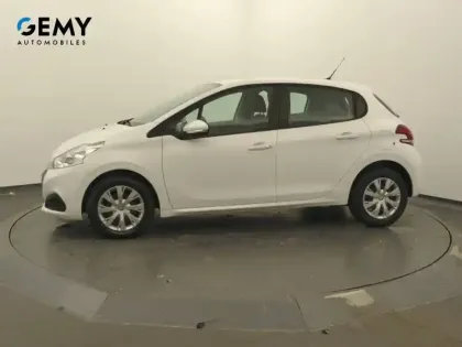 Photo 34 Peugeot 208  AFFAIRE BLUEHDI 100 S&S BVM5