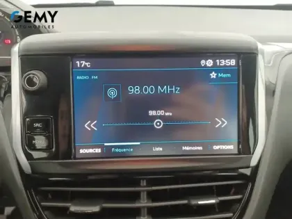 Photo 30 Peugeot 208  AFFAIRE BLUEHDI 100 S&S BVM5