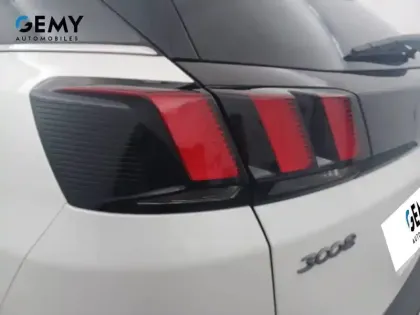 Photo 16 Peugeot 3008  Hybrid 225 e-EAT8