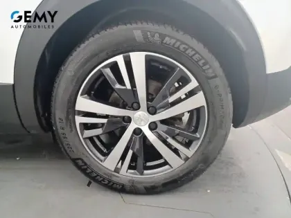 Photo 10 Peugeot 3008  Hybrid 225 e-EAT8