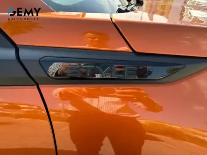 Photo 52 Peugeot 2008  Electrique 136 ch