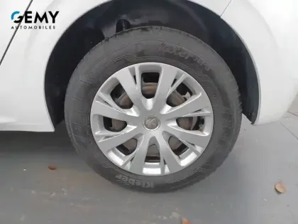 Photo 27 Peugeot 208  AFFAIRE BLUEHDI 100 S&S BVM5