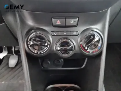 Photo 31 Peugeot 208  AFFAIRE BLUEHDI 100 S&S BVM5