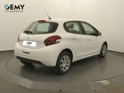 Photo 34 Peugeot 208  AFFAIRE BLUEHDI 100 S&S BVM5