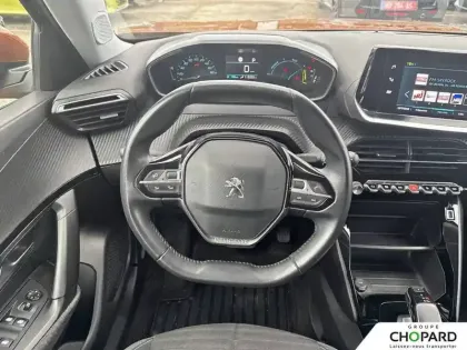 Photo 15 Peugeot 2008  Electrique 136 ch