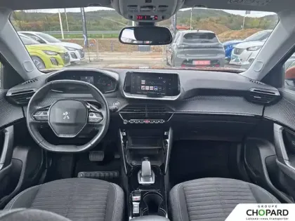 Photo 32 Peugeot 2008  Electrique 136 ch