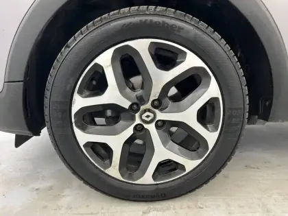 Photo 18 Renault Captur  TCe 90