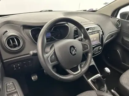 Photo 9 Renault Captur  TCe 90