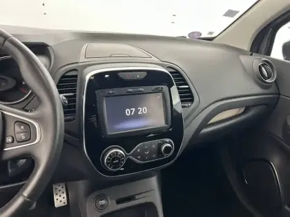 Photo 11 Renault Captur  TCe 90