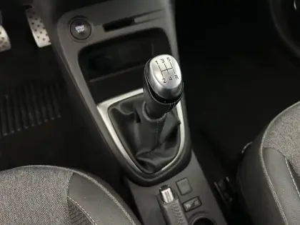 Photo 12 Renault Captur  TCe 90