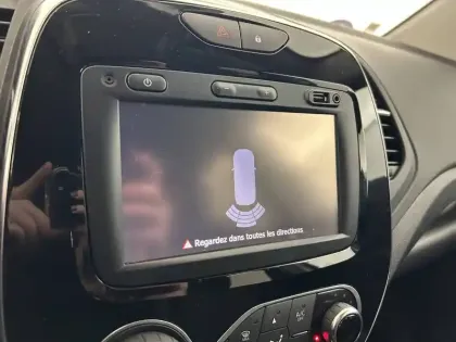 Photo 19 Renault Captur  TCe 90