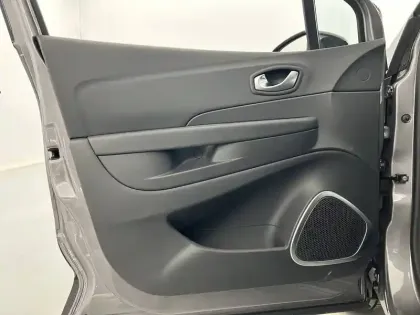 Photo 10 Renault Captur  TCe 90