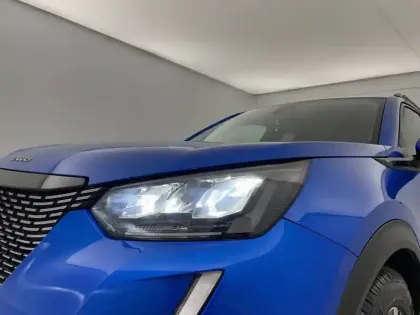 Photo 26 Peugeot 2008  PureTech 130 S&S BVM6