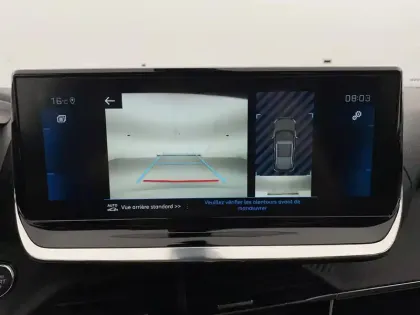 Photo 25 Peugeot 2008  PureTech 130 S&S BVM6