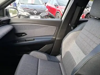 Photo 13 Renault 4 Renault  E-Tech Electrique 150 ch autonomie confort