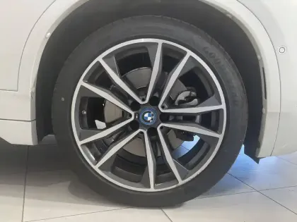 Photo 74 BMW X2  xDrive 25e 220 ch BVA6
