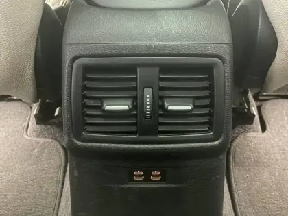 Photo 55 BMW X2  xDrive 25e 220 ch BVA6