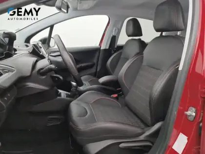 Photo 31 Peugeot 208  BlueHDi 100ch S&S BVM5