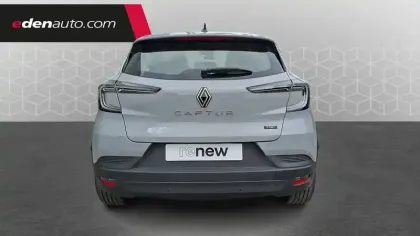 Photo 5 Renault Captur  E-Tech full hybrid 160 ch