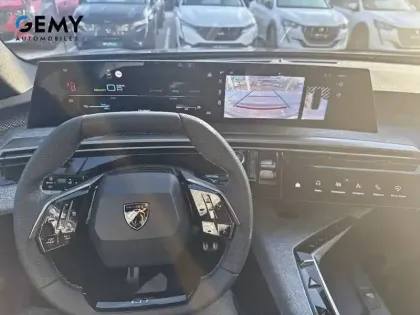 Photo 27 Peugeot 3008  Plug-in Hybrid 195 e-DCS7