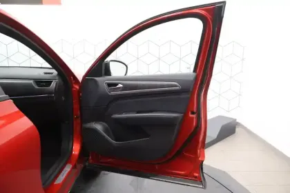 Photo 19 Renault Arkana  E-Tech full hybrid 145 GSR2