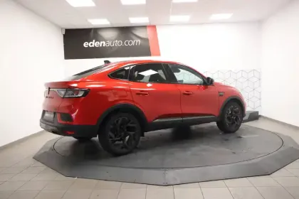 Photo 17 Renault Arkana  E-Tech full hybrid 145 GSR2