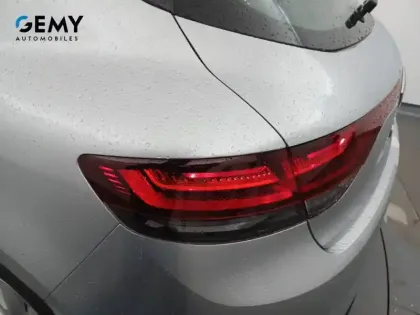 Photo 16 Renault Megane Mégane IV Berline Blue dCi 115