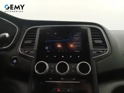 Photo 13 Renault Megane Mégane IV Berline Blue dCi 115