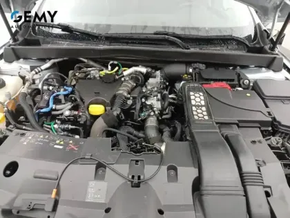 Photo 14 Renault Megane Mégane IV Berline Blue dCi 115