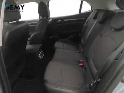 Photo 9 Renault Megane Mégane IV Berline Blue dCi 115