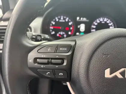 Photo 54 Kia Stonic  1.0 T-GDi 100 ch DCT7