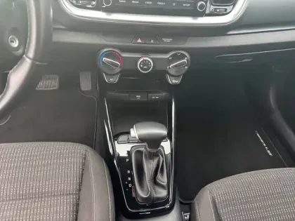 Photo 45 Kia Stonic  1.0 T-GDi 100 ch DCT7