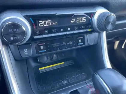 Photo 46 Toyota Rav4  Hybride Rechargeable AWD