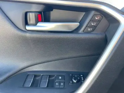 Photo 56 Toyota Rav4  Hybride Rechargeable AWD