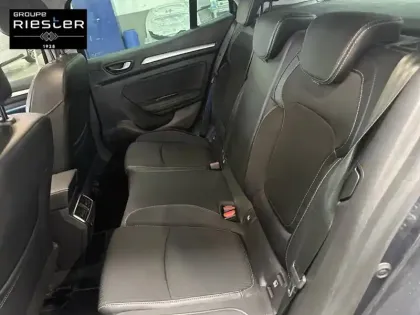 Photo 55 Renault Megane Mégane IV Berline TCe 140 EDC FAP - 21N